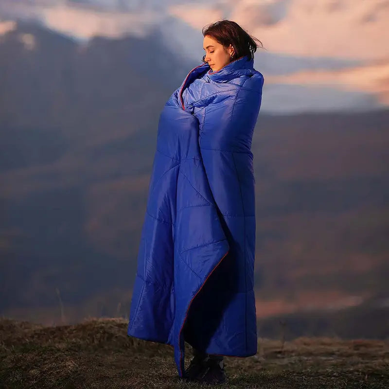 Lightweight Puffy Camping Blanket – Warm, Packable Outdoor Blanket for Travel, Beach & Festivals - Echo Leaf