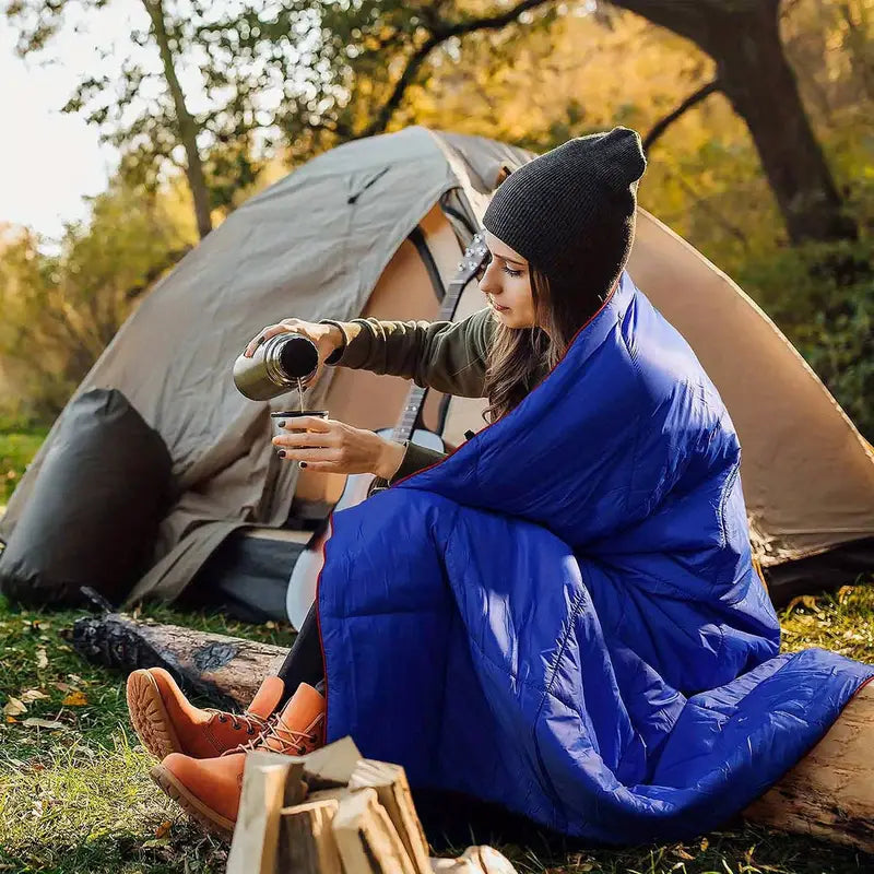 Lightweight Puffy Camping Blanket – Warm, Packable Outdoor Blanket for Travel, Beach & Festivals - Echo Leaf