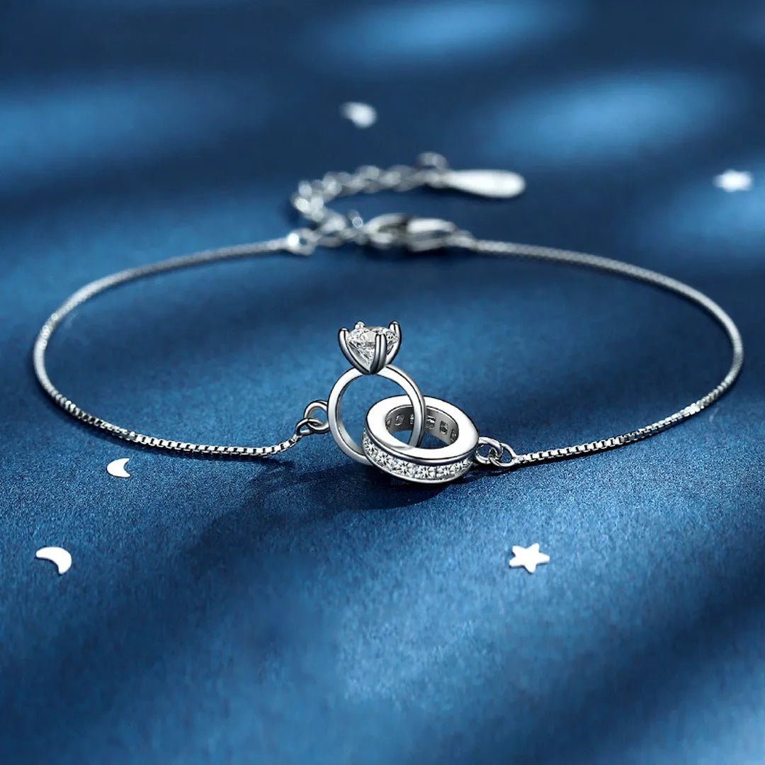 For Wife S925 Interlocking Diamond Bracelet - Echo Leaf